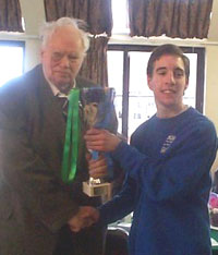Sir Patrick Moore presents trophy to Thomas Rendle